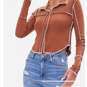 F21 Contrast Inverted Seam Top